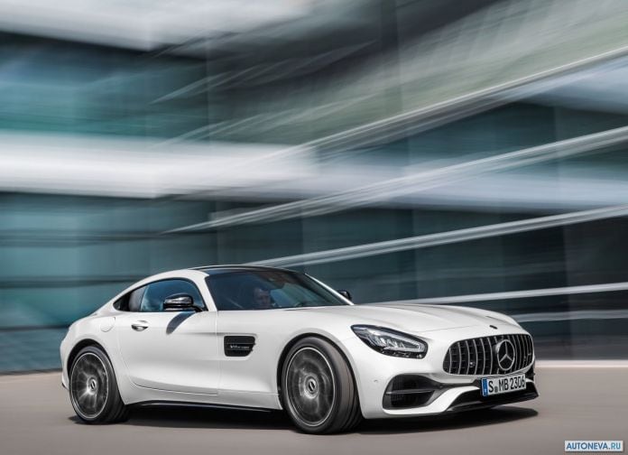 2020 Mercedes-Benz AMG-GT - фотография 3 из 14