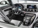 mercedes-benz_2020_amg_gt_008.jpg
