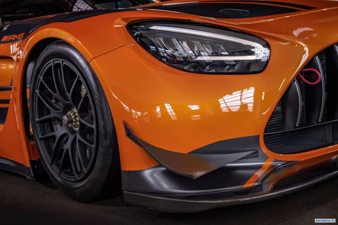 2020 Mercedes-Benz AMG GT3 - фотография 10 из 12 2020 Mercedes-Benz AMG GT3 - фотография 10 из 12