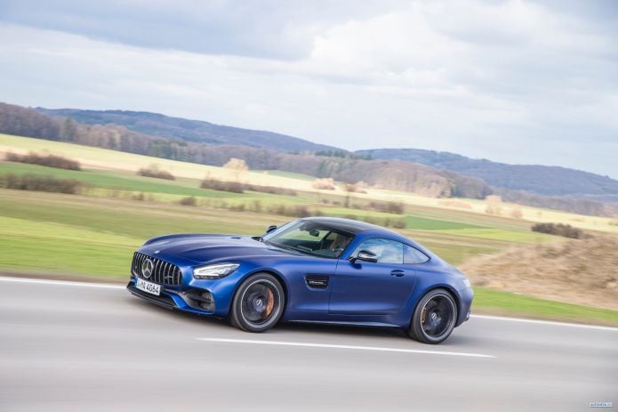 2020 Mercedes-Benz AMG-GT C - фотография 2 из 7