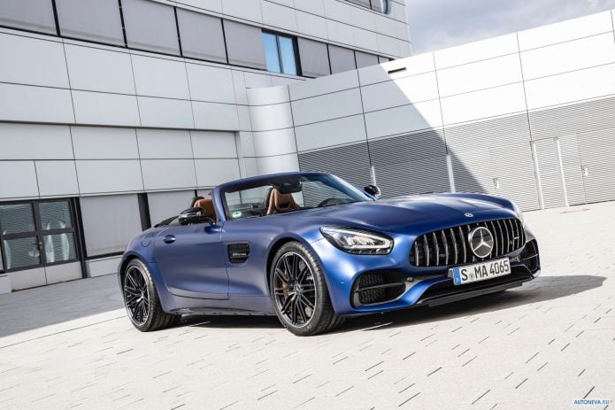 2020 Mercedes-Benz AMG-GT C Roadster - фотография 5 из 40
