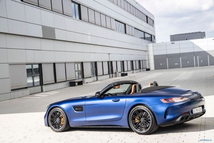2020 Mercedes-Benz AMG-GT C Roadster - фотография 8 из 40 2020 Mercedes-Benz AMG-GT C Roadster - фотография 8 из 40