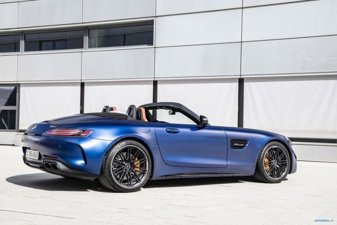 2020 Mercedes-Benz AMG-GT C Roadster - фотография 16 из 40 2020 Mercedes-Benz AMG-GT C Roadster - фотография 16 из 40
