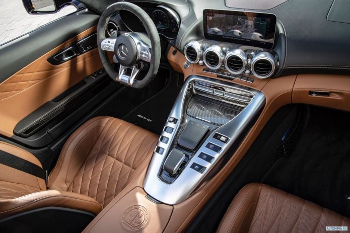 2020 Mercedes-Benz AMG-GT C Roadster - фотография 31 из 40 2020 Mercedes-Benz AMG-GT C Roadster - фотография 31 из 40