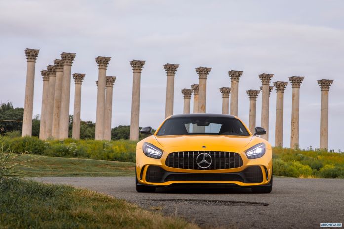 2020 Mercedes-Benz AMG-GT R NA - фотография 5 из 40