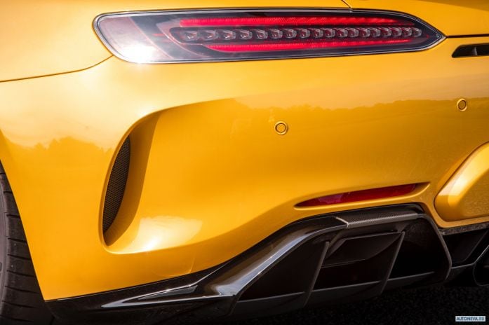 2020 Mercedes-Benz AMG-GT R NA - фотография 31 из 40 2020 Mercedes-Benz AMG-GT R NA - фотография 31 из 40