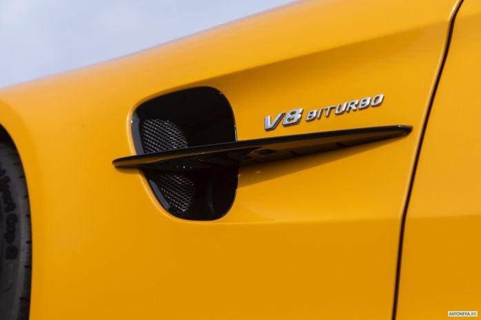 2020 Mercedes-Benz AMG-GT R NA - фотография 36 из 40