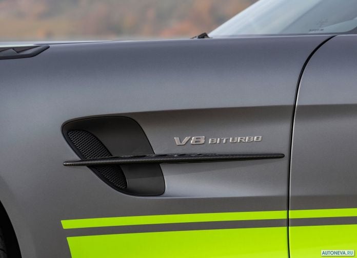 2020 Mercedes-Benz AMG-GT R Pro - фотография 23 из 26 2020 Mercedes-Benz AMG-GT R Pro - фотография 23 из 26