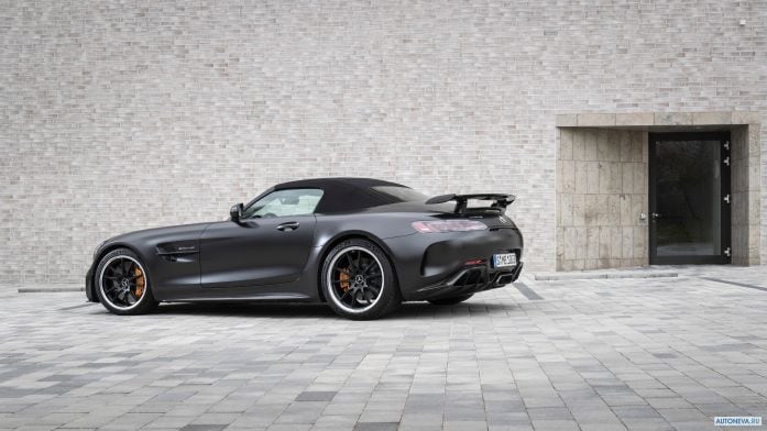 2020 Mercedes-Benz AMG-GT R Roadster - фотография 14 из 39 2020 Mercedes-Benz AMG-GT R Roadster - фотография 14 из 39