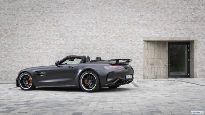 2020 Mercedes-Benz AMG-GT R Roadster - фотография 15 из 39 2020 Mercedes-Benz AMG-GT R Roadster - фотография 15 из 39