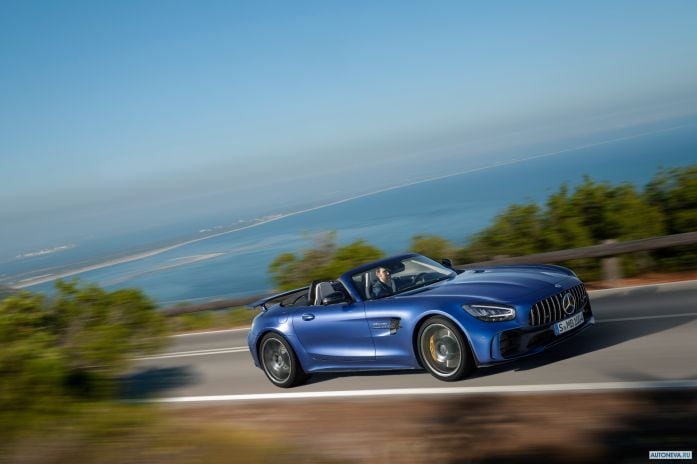 2020 Mercedes-Benz AMG-GT R Roadster - фотография 16 из 39