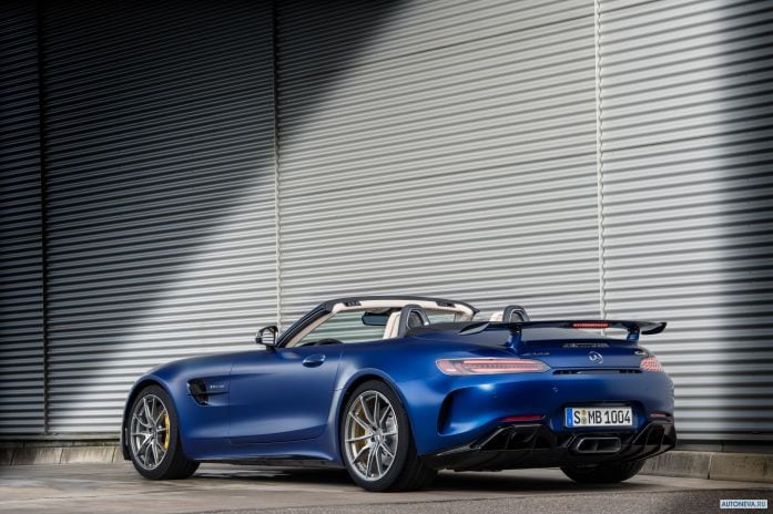 2020 Mercedes-Benz AMG-GT R Roadster - фотография 17 из 39 2020 Mercedes-Benz AMG-GT R Roadster - фотография 17 из 39