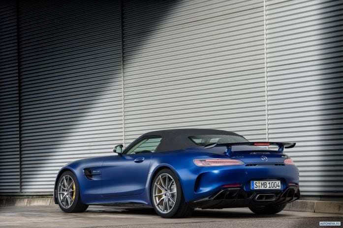 2020 Mercedes-Benz AMG-GT R Roadster - фотография 18 из 39 2020 Mercedes-Benz AMG-GT R Roadster - фотография 18 из 39
