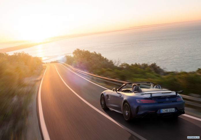 2020 Mercedes-Benz AMG-GT R Roadster - фотография 20 из 39 2020 Mercedes-Benz AMG-GT R Roadster - фотография 20 из 39