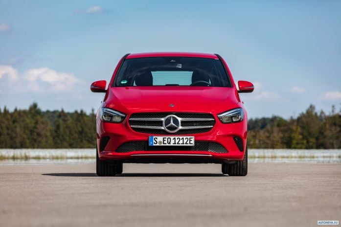 2020 Mercedes-Benz B-class e250 - фотография 1 из 5