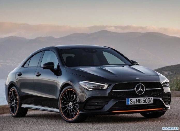 2020 Mercedes-Benz CLA-class - фотография 1 из 50