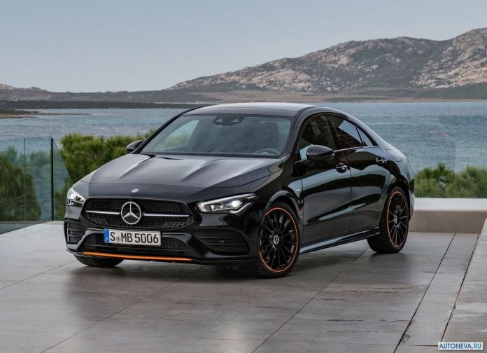 2020 Mercedes-Benz CLA-class - фотография 3 из 50