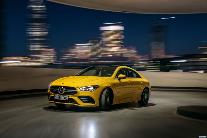 2020 Mercedes-Benz CLA35 AMG 4MATIC - фотография 3 из 34