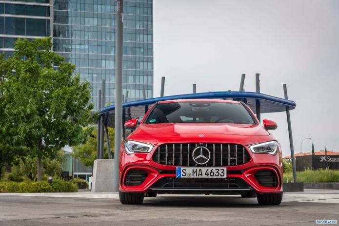 2020 Mercedes-Benz CLA45 S 4MATIC - фотография 2 из 22