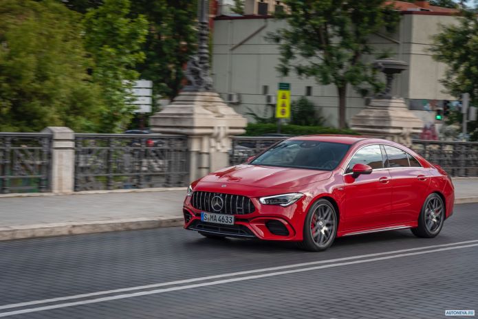 2020 Mercedes-Benz CLA45 S 4MATIC - фотография 4 из 22