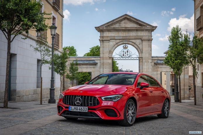 2020 Mercedes-Benz CLA45 S 4MATIC - фотография 5 из 22