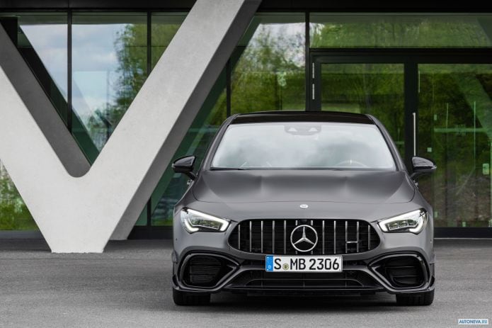 2020 Mercedes-Benz CLA45 S AMG 4MATIC Aerodynamic Package - фотография 9 из 40