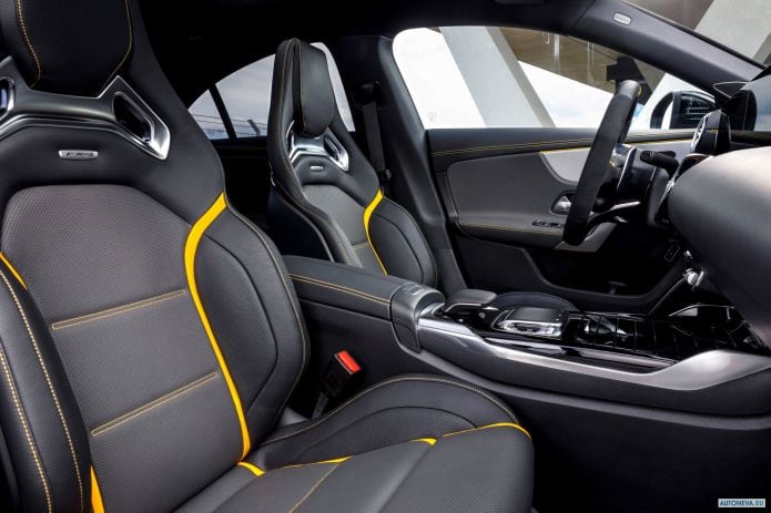 2020 Mercedes-Benz CLA45 S AMG 4MATIC Aerodynamic Package - фотография 35 из 40 2020 Mercedes-Benz CLA45 S AMG 4MATIC Aerodynamic Package - фотография 35 из 40