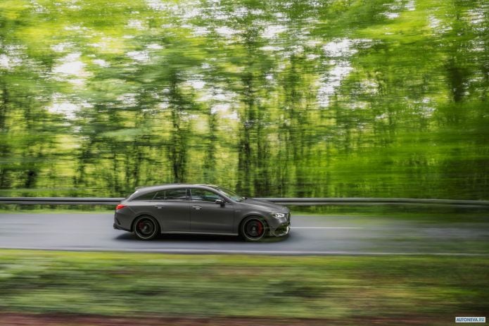 2020 Mercedes-Benz CLA45 S 4MATIC Shooting Brake - фотография 18 из 35