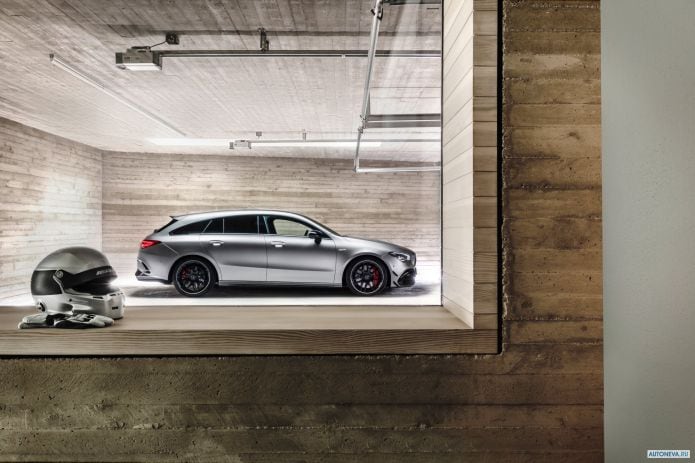 2020 Mercedes-Benz CLA45 S 4MATIC Shooting Brake - фотография 23 из 35