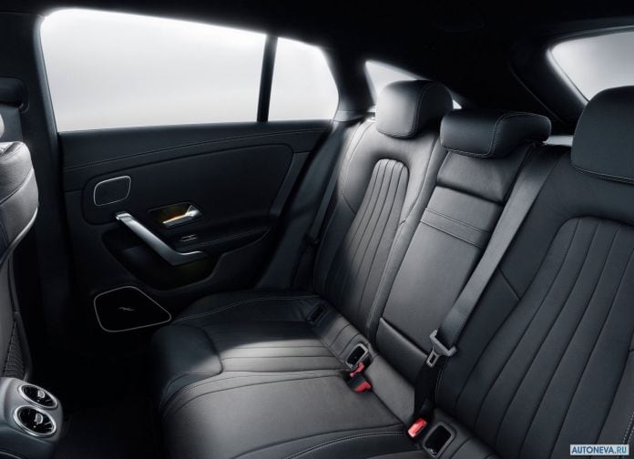 2020 Mercedes-Benz CLA-class Shooting Brake - фотография 34 из 49 2020 Mercedes-Benz CLA-class Shooting Brake - фотография 34 из 49