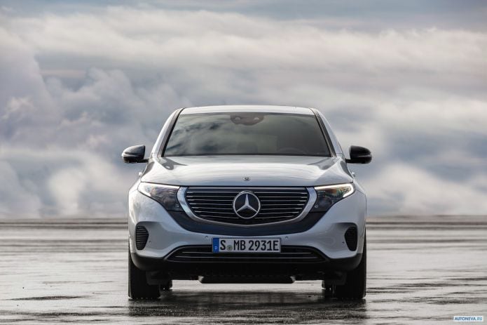 2020 Mercedes-Benz EQC 400 4MATIC - фотография 3 из 40 2020 Mercedes-Benz EQC 400 4MATIC - фотография 3 из 40