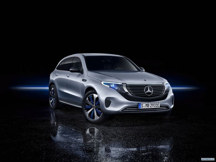 2020 Mercedes-Benz EQC 400 4MATIC - фотография 7 из 40