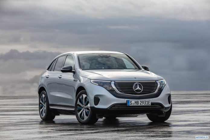 2020 Mercedes-Benz EQC 400 4MATIC - фотография 8 из 40