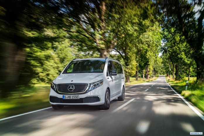 2020 Mercedes-Benz EQV - фотография 2 из 26