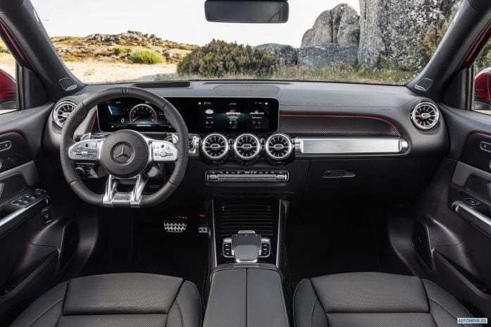 2020 Mercedes-Benz GLB35 AMG 4MATIC - фотография 21 из 27