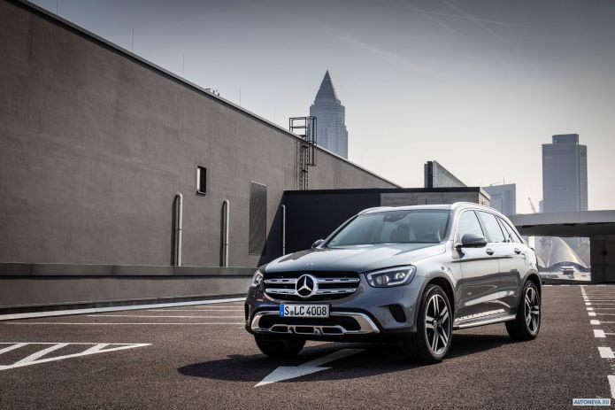 2020 Mercedes-Benz GLC-class 300 4MATIC - фотография 12 из 40