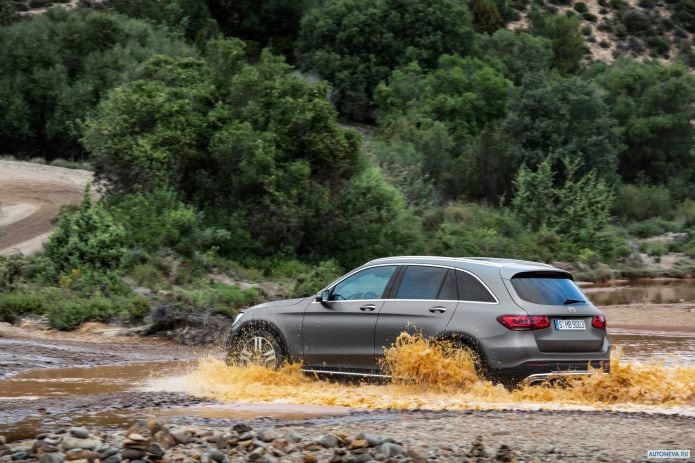 2020 Mercedes-Benz GLC-class 300 4MATIC - фотография 23 из 40 2020 Mercedes-Benz GLC-class 300 4MATIC - фотография 23 из 40