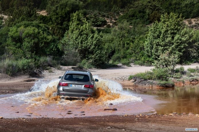 2020 Mercedes-Benz GLC-class 300 4MATIC - фотография 31 из 40 2020 Mercedes-Benz GLC-class 300 4MATIC - фотография 31 из 40