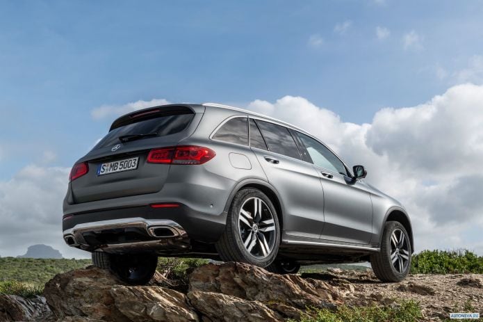 2020 Mercedes-Benz GLC-class 300 4MATIC - фотография 32 из 40 2020 Mercedes-Benz GLC-class 300 4MATIC - фотография 32 из 40