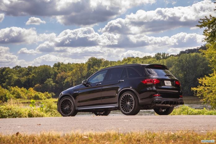 2020 Mercedes-Benz GLC-class AMG 63 4MATIC+ - фотография 6 из 35