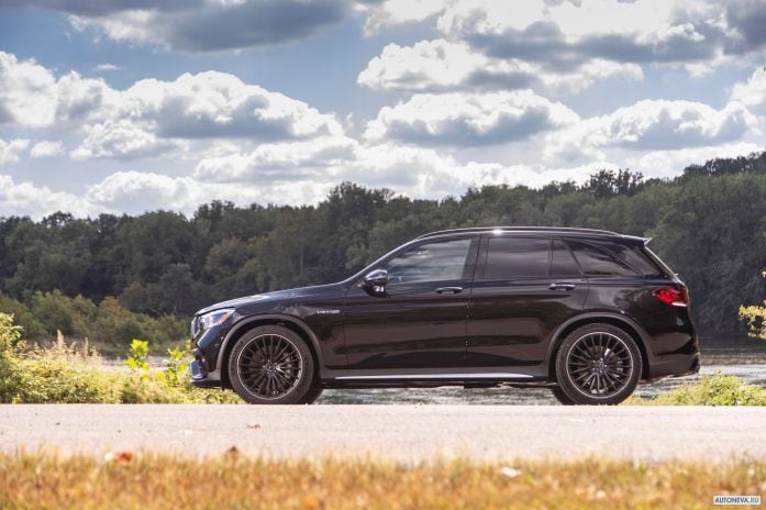 2020 Mercedes-Benz GLC-class AMG 63 4MATIC+ - фотография 8 из 35