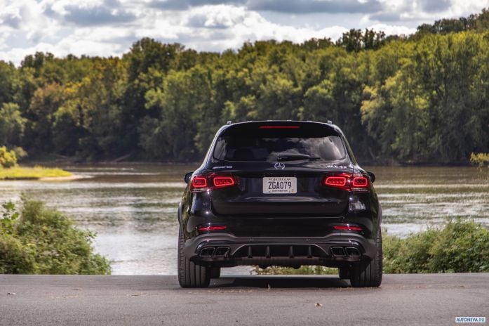 2020 Mercedes-Benz GLC-class AMG 63 4MATIC+ - фотография 16 из 35