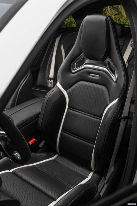 2020 Mercedes-Benz GLC-class AMG 63 S 4MATIC - фотография 25 из 31 2020 Mercedes-Benz GLC-class AMG 63 S 4MATIC - фотография 25 из 31