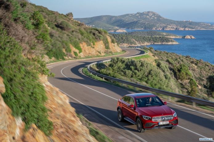 2020 Mercedes-Benz GLC Coupe 300 4MATIC AMG-line - фотография 11 из 40 2020 Mercedes-Benz GLC Coupe 300 4MATIC AMG-line - фотография 11 из 40