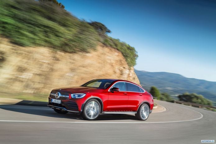 2020 Mercedes-Benz GLC Coupe 300 4MATIC AMG-line - фотография 18 из 40 2020 Mercedes-Benz GLC Coupe 300 4MATIC AMG-line - фотография 18 из 40