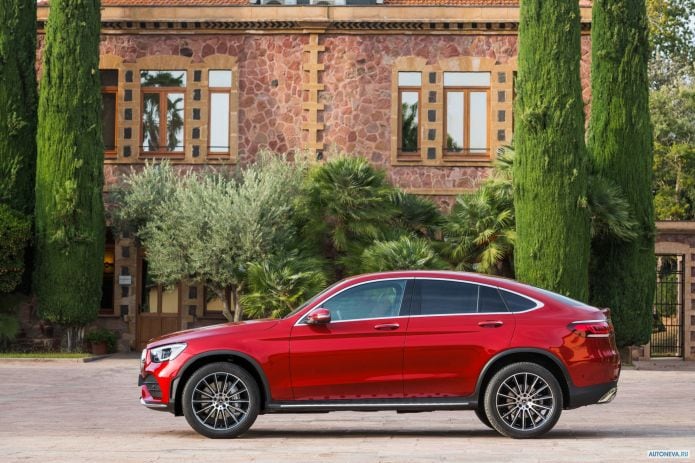 2020 Mercedes-Benz GLC Coupe 300 4MATIC AMG-line - фотография 22 из 40 2020 Mercedes-Benz GLC Coupe 300 4MATIC AMG-line - фотография 22 из 40