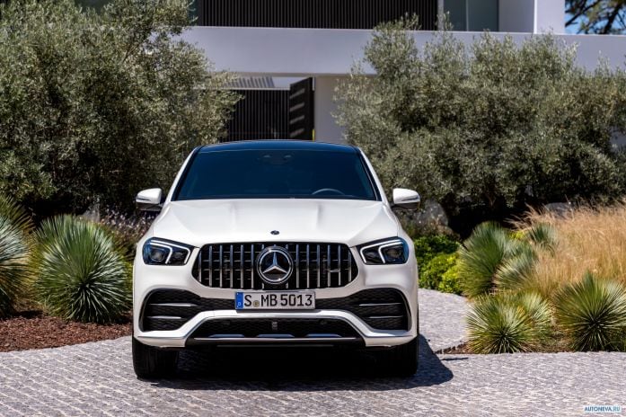 2020 Mercedes-Benz GLE53 AMG 4MATIC Coupe - фотография 3 из 36