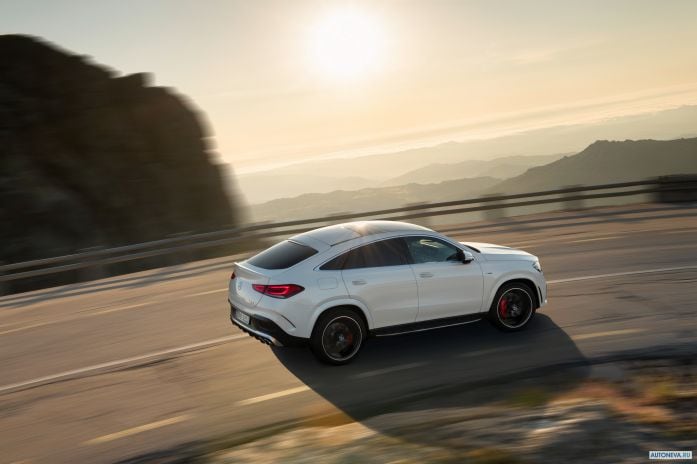 2020 Mercedes-Benz GLE53 AMG 4MATIC Coupe - фотография 16 из 36 2020 Mercedes-Benz GLE53 AMG 4MATIC Coupe - фотография 16 из 36