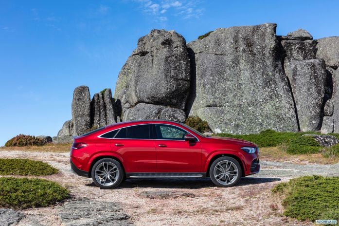 2020 Mercedes-Benz GLE-class Coupe 400d 4MATIC AMG Line - фотография 16 из 36