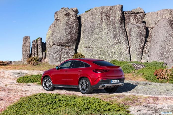 2020 Mercedes-Benz GLE-class Coupe 400d 4MATIC AMG Line - фотография 18 из 36